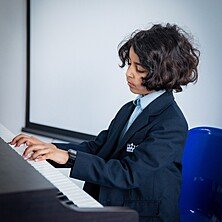 Music is a big part of life at our school, and from the early years pupils are gently encouraged to have a go, build confidence and enjoy performing.

Last week, Krish treated us to a lovely piano performance during the Year 3 assembly. It was a joy to see him share his music so confidently with his friends and teachers, and a reminder of how powerful these early performance experiences can be. Whether in assembly or at our regular Rush Hour Recitals, every pupil has the chance to shine in a relaxed, encouraging environment.

Thank you, Krish, for having the courage to perform and for sharing your music with us.

#StMargaretsSchool #StMargaretsMusic
.
.
.
#StMargaretsHertfordshire #StMargaretsBushey #StMargaretsNursery #TheNursery #earlyeducation #nurseryschool #kindergarten #preschool #busheylife #busheymums #independentschool #schoollife #education #boardingschool #watford #stanmore #radlett #harrow #watfordmums #watfordlife #pinnermums #pinnerparents #preplife #prepschool #rickmansworthmums #stanmoremums