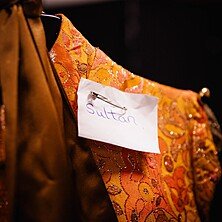 Psst... something royal is waiting in the wings. Our Year 6 cast perform Disney's Aladdin JR. this Wednesday, and the countdown is officially on! Here's a tiny sneak peek from the costume rail... 

Photo beautifully captured by our talented Year 12 work experience and A-Level photography student, Ishnaa S.

#StMargaretsSchool #AladdinJR
.
.
.
#StMargaretsHertfordshire #StMargaretsBushey #busheylife #busheymums #independentschool #schoollife #education #boardingschool #watford #stanmore #radlett #harrow #watfordmums #watfordlife #pinnermums #pinnerparents #preplife #prepschool #rickmansworthmums #stanmoremums