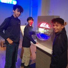 When science doesn't feel like anything but fun - getting curious in the Wonderlab Equinor Gallery at the Science Museum #StMargaretsSchool #StMargaretsScience #StMargaretsTrips
.
.
.
​​#StMargaretsHertfordshire #StMargaretsBushey #StMargaretsNursery #TheNursery #earlyeducation #nurseryschool #kindergarten #preschool #busheylife #busheymums #independentschool #schoollife #education #boardingschool #watford #stanmore #radlett #harrow #watfordmums #watfordlife #pinnermums #pinnerparents #preplife #prepschool #rickmansworthmums #stanmoremums #busheyheath