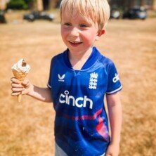 Nothing says summer quite like an ice cream at our annual FoSM Summer Fair — and this year, the sunshine certainly didn’t disappoint! On Sunday, families gathered for a fun-filled day of giant inflatables, classic fairground games, and a fantastic mix of food and activity stalls. Huge thanks to the amazing Friends of St Margaret’s team for organising such a joyful, sun-soaked celebration! #FoSMSummerFair #StMargaretsFunDay
.
.
.
​​#StMargaretsHertfordshire #StMargaretsBushey #StMargaretsNursery #TheNursery #earlyeducation #nurseryschool #kindergarten #preschool #busheylife #busheymums #independentschool #schoollife #education #boardingschool #watford #stanmore #radlett #harrow #watfordmums #watfordlife #pinnermums #pinnerparents #preplife #prepschool #rickmansworthmums #stanmoremums #busheyheath