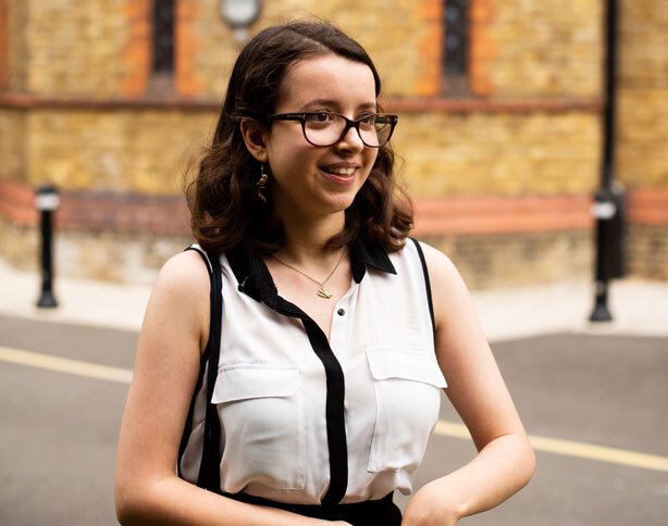 St Margarets School Alumna Amy