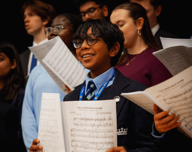 Website Story Thumbnail 614x484px